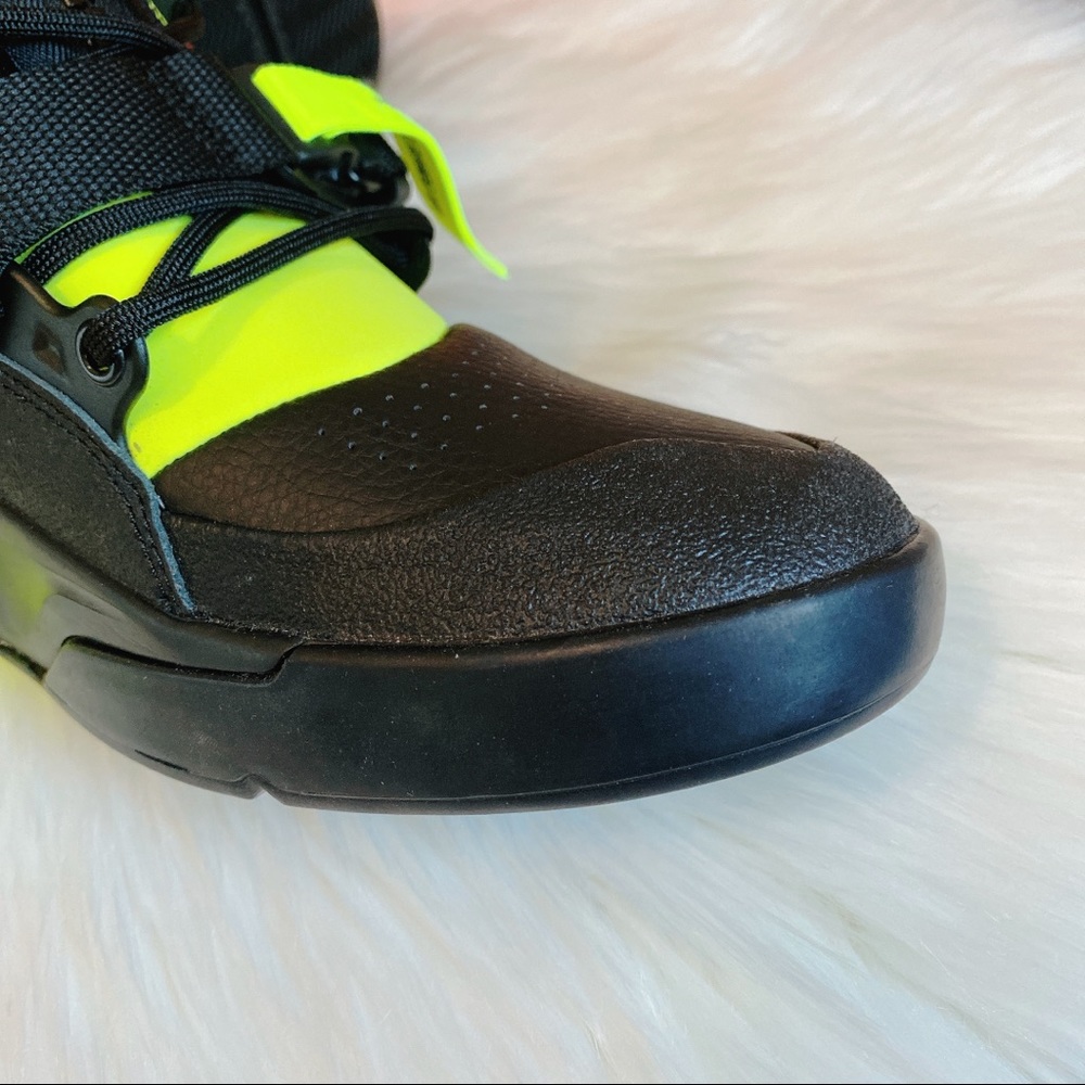 Nike Air Force 270 Utility Sneakers - Picture 5 of 14